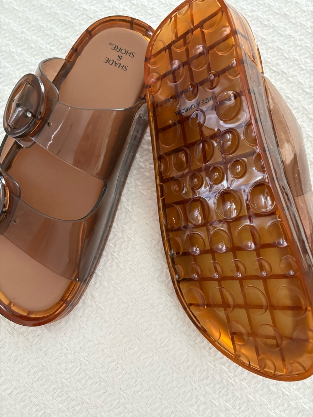 Shade & Shore Translucent Amber Brown Double-Buckle Jelly Slide Sandals - Picture 2 of 2